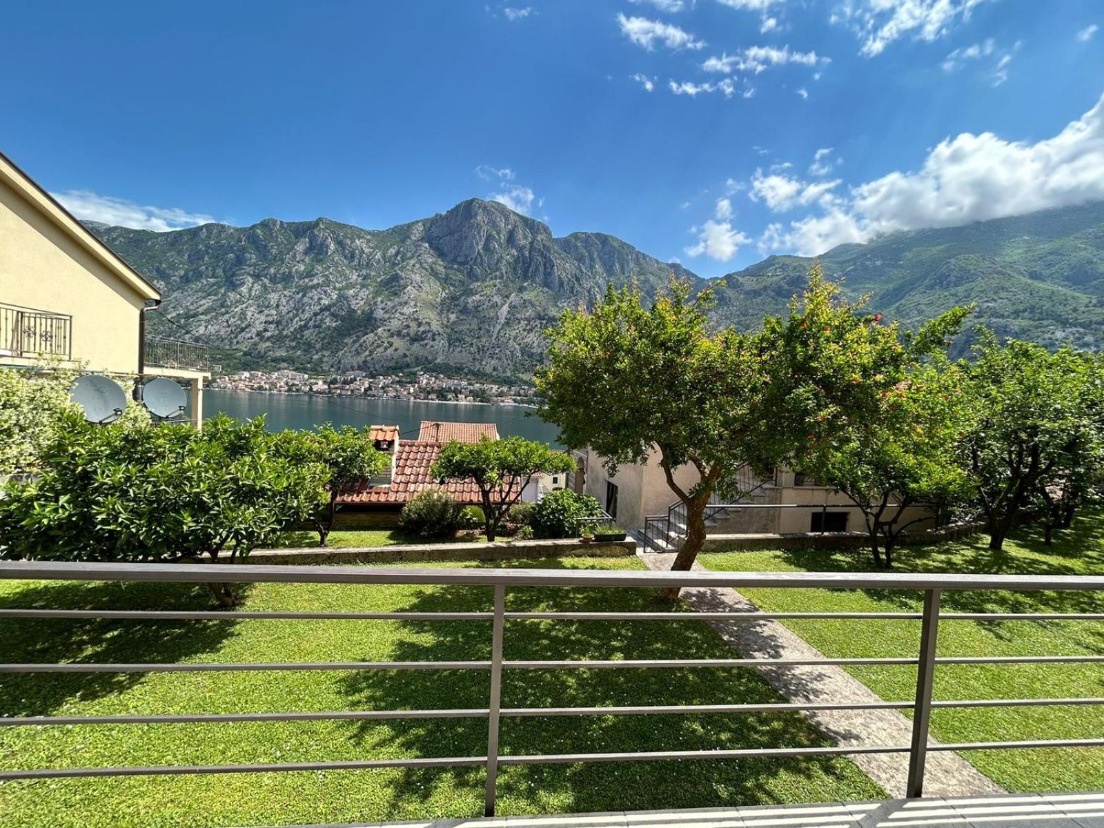 Apartments Andrija كوتور المظهر الخارجي الصورة